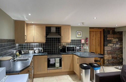 Llangadog House | Luxury barn conversion Ramblers Retreat