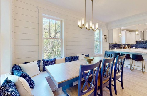 Bald Head Island House | Luxury BHI Retreat | Golf Views | 3 King Suites | BHI + Shoals Clubs | Dog Friendly | Kayaks