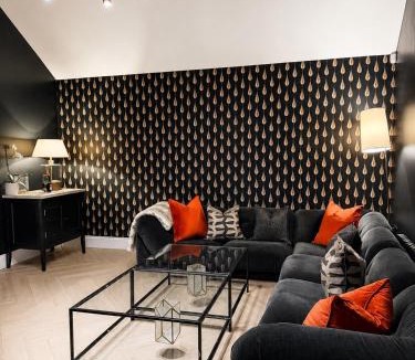 Templepatrick House | Luxury Croft Templepatrick Near Airport Rabbit and Hilton hotel