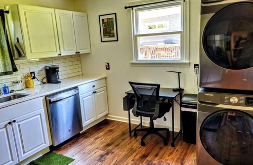 South Nashville Apartment | Luxury Duplex Unit in Nashville Unit A
