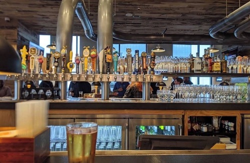Norfolk Hotel | Luxury Elizabeth River View Room