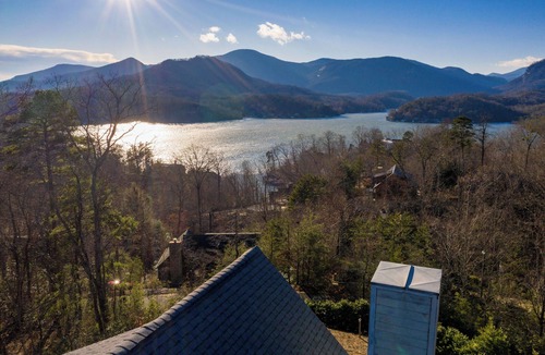 Sunset Cove House | Luxury Home with Amazing Lake and Mountain views, game room, hot tub!