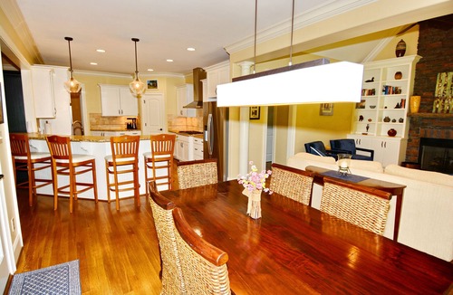 Summerfield House | Luxury Home with Office and Man Cave-Ideal for Families, Couples & Market Guests