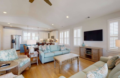 Kure Beach House | Luxury Kure Beach Retreat w/Pool, Elevator, 2 Suites, Outdoor Shower + Beach Gear