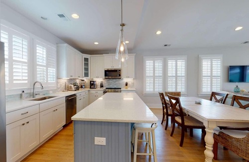 Kure Beach House | Luxury Kure Beach Retreat w/Pool, Elevator, 2 Suites, Outdoor Shower + Beach Gear