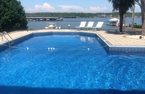Steele Creek House | Luxury Lake House, Pool, Hot tub, Dock, Beach, Game room ,Boat Rental available