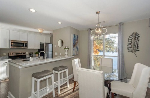 Cornelius Condo | Luxury Lake Norman Condo with Penthouse Views!