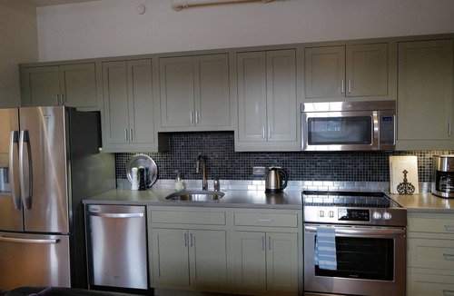 Downtown Asheville Apartment | Luxury Loft in Downtown Asheville: chic, central, in the middle of all the fun!