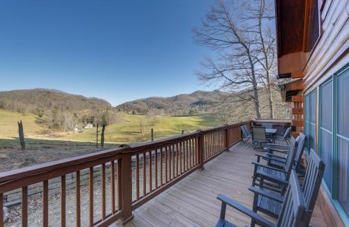 Waynesville House | Luxury Mountain Cabin with Hot Tub and Pool Table!