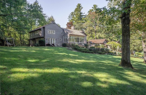 Highlands House | Luxury Mountain Retreat- Main House w/2 Guest Houses in Highlands, NC!