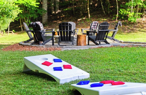 Leicester Cabin | Luxury Mountain Retreat Near Asheville | Hot Tub, Barrel Sauna, Fire Pit & Su.