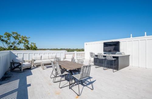 North Carolina Coast House | Luxury New Build with Oceanview - Grow With The Flow