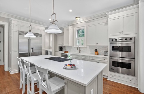 Vanderhorst Plantation House | Luxury Piping Plover Home on KIAWAH! With POOL and golf views!