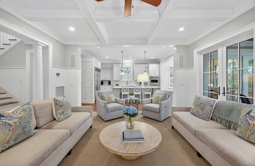 Vanderhorst Plantation House | Luxury Piping Plover Home on KIAWAH! With POOL and golf views!