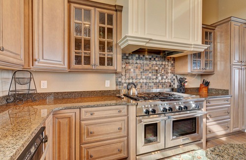 Southern Shores House | Luxury Southern Shores home with Private Pool, Hot Tub with Pool Bar, Game Room, and Theatre Room
