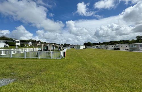 Brynteg House | Luxury Static Caravan on 5 Star Park