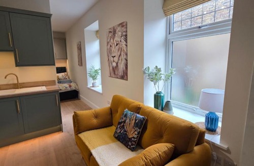 Skipton Apartment | Luxury studio flat, Skipton
