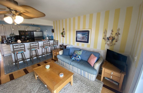 North Carolina Coast Condo | Luxury Top Floor Condo-Panoramic Ocean Views-Paws Welcome