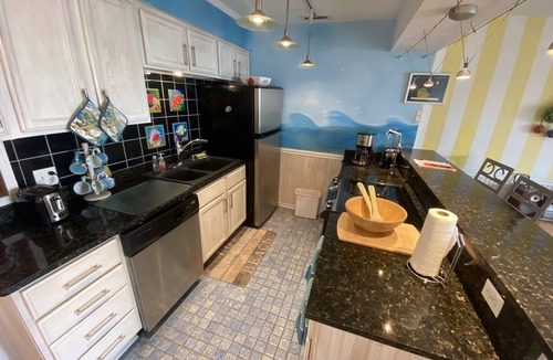 North Carolina Coast Condo | Luxury Top Floor Condo-Panoramic Ocean Views-Paws Welcome