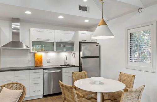 Kiawah Island Villa | Luxury Top Floor Villa, Steps to private beach, Night Heron Park & The Nest