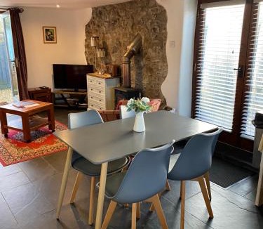 Lydford House | LYDONIA BARN