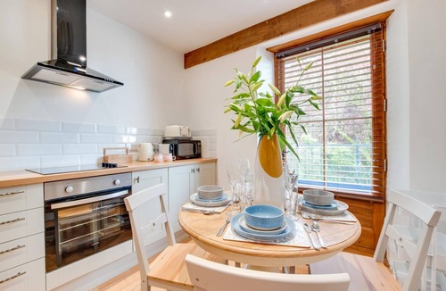 Lynmouth Apartment | Lynton, Devon, 2 Bed 2 Bath Penthouse Apartment, amazing views over Lynmouth Bay