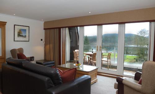 Strathblane Cabin | Macdonald Forest Hills Resort