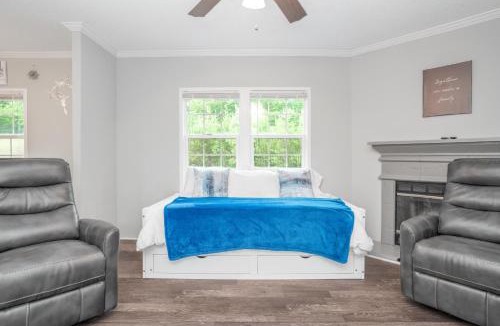 Madison House | Madison Family Home & Event Rental Space on 7 Private Acers