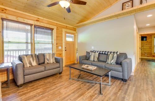 Maggie Valley House | Maggie Valley Cabin 4 Mi to Cataloochee Ski Area!