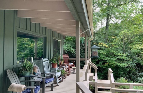 Burnsville Apartment | Magical River Wonderland
