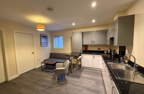 Runnymede Apartment | Magna House