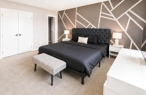 Shannon House | Magnolia Haus Hoover King and Queen Stay E1