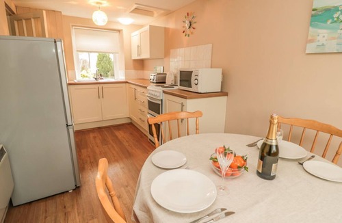 Morpeth Cottage | MAGPIE COTTAGE, Exposed brick wall, WiFi, Morpeth