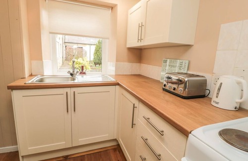 Morpeth Cottage | MAGPIE COTTAGE, Exposed brick wall, WiFi, Morpeth