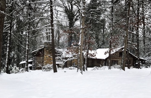Winston - Salem Cabin | Majestic Getaway Cabin near Wake Forest University