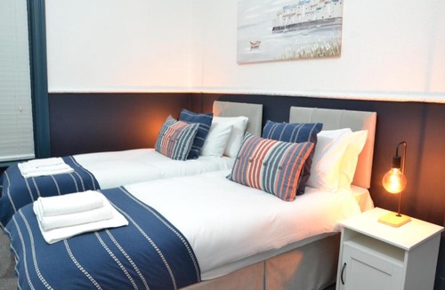 Ashton-under-Lyne House | Manchester Ashton Suites