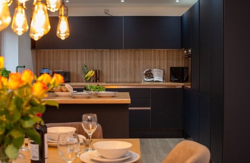 Wainhouse Corner Cottage | Manor a spacious modern cottage for families or groups
