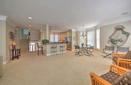 Manteo House | Manteo Waterfront Resort Home w/30-Ft Dock!