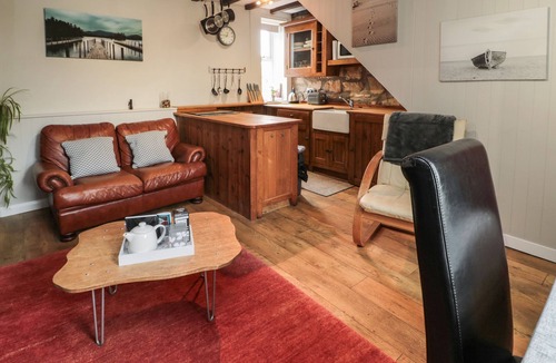 Morpeth Cottage | Maple Tree Cottage
