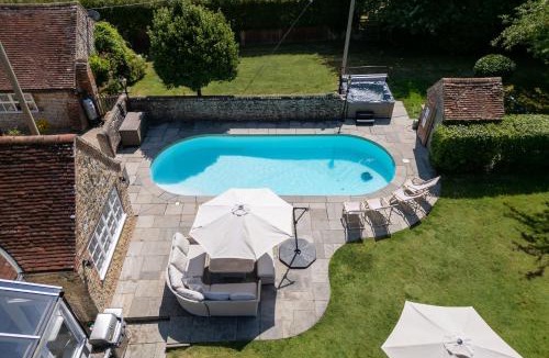 Sidlesham House | Marble Bridge Farm by The Butler Collection
