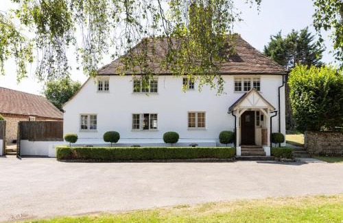 Sidlesham House | Marble Bridge Farm by The Butler Collection