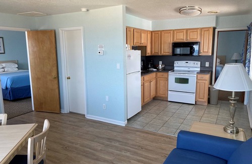 Kill Devil Hills Hotel | Mariner Inn and Suites