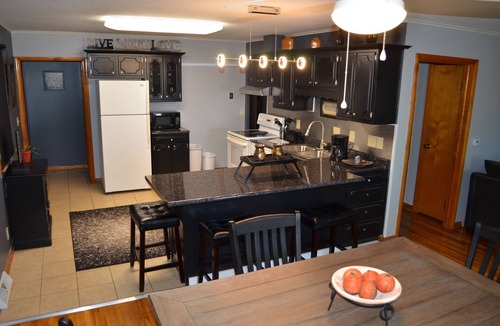 Sergeant Bluff House | Maroon 5 Private home in quiet neighborhood