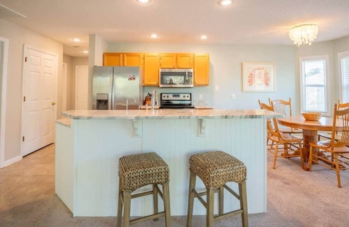 St. James Condo | Marsh Girl: Coastal 1 Bedroom Apartment with Pool!