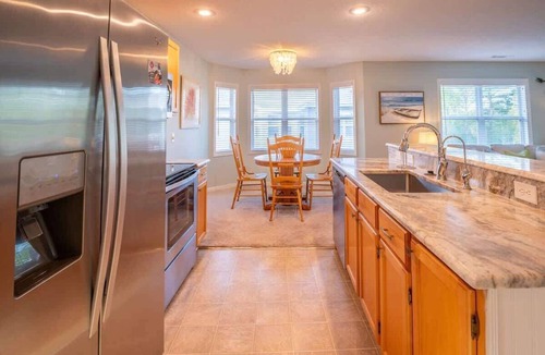 St. James Condo | Marsh Girl: Coastal 1 Bedroom Apartment with Pool!