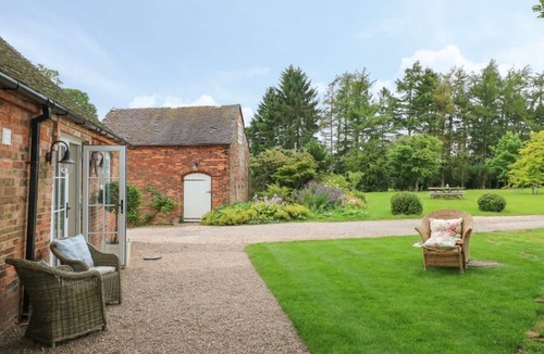 Kedleston Cottage | Marsh Hare (Barn Conversion 1), Brailsford