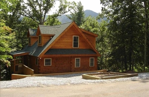 Lake Lure Cabin | Mary Ann's Cabin Open for Business!