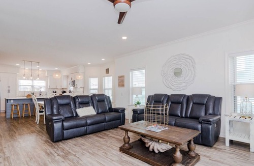 Wilmington Beach House | MASSIVE oceanfront home perfect for families!