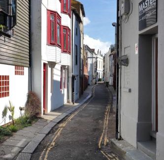 Old Town Hastings House | master accommodation suite 5