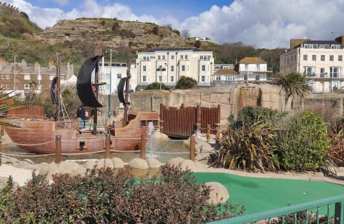 Old Town Hastings House | master accommodation suite 5